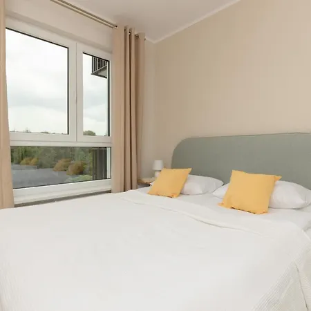 Soft Beige With 1 Bedroom By Renters Apartment *