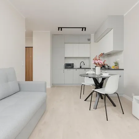 Soft Beige With 1 Bedroom By Renters * Warsaw