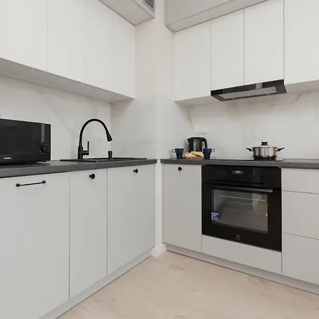 Soft Beige With 1 Bedroom By Renters Apartment